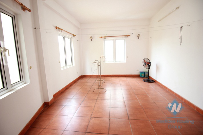 Brand new 4 bedrooms house for rent in Nghi Tam Village